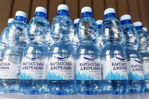 «Карпатська Джерельна» не з Карпат: Компанія змінила етикетки після 9,4 млн грн штрафу від АМКУ