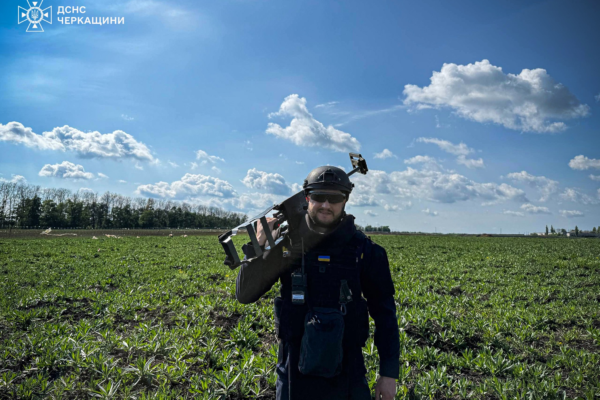 Черкаські сапери показали процес розмінування деокупованих територій Харківщини (ФОТО)