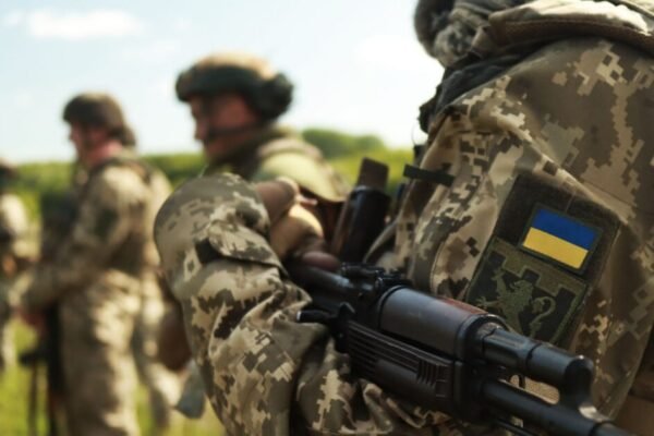 Зеленський нагородив львівську 103 бригаду ТрО відзнакою «За мужність та відвагу»