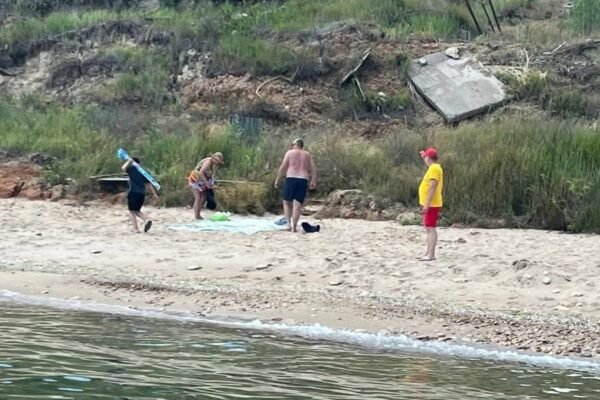 В Одесі відпочивальників евакуювали з пляжу через морську міну