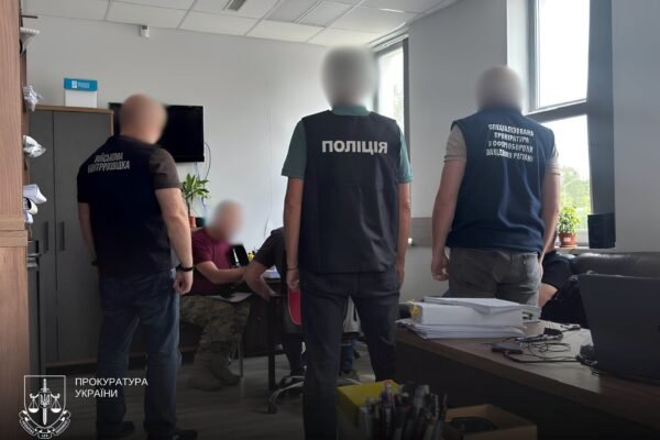 На Львівщині екскомандира бригади ТрО підозрюють у незаконній виплаті майже 80 млн грн «бойових»