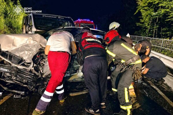 Біля Львова у трагічній ДТП загинула 24-річна жінка