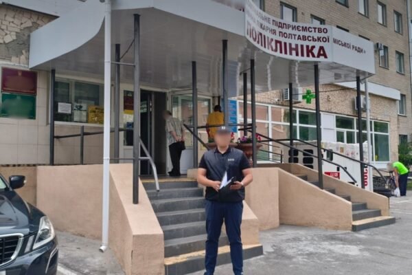 БЕБ викрило схему незаконного нарахування мільйонних премій у медзакладі на Полтавщині