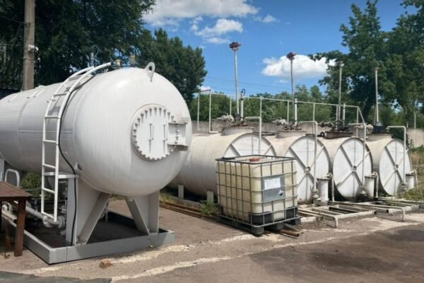 БЕБ викрило на Дніпропетровщині мережу нелегальних АЗС