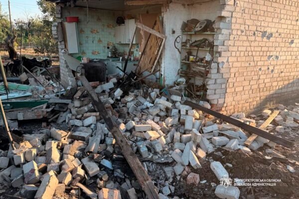 Внаслідок обстрілів Дніпропетровщини одна людина загинула