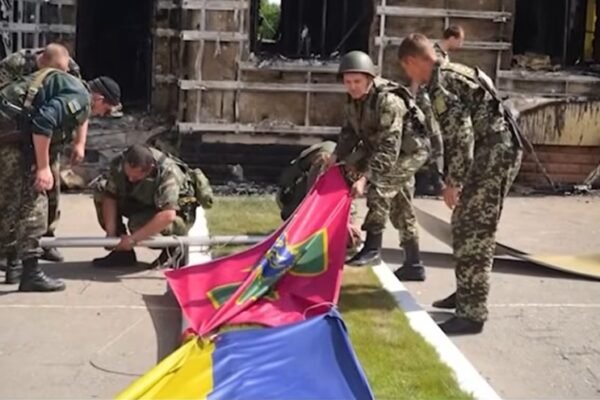У ДПСУ показали, як 12 років тому прикордонники вели бій у Луганську в повному оточенні (ВІДЕО)
