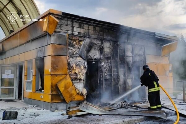 Росіяни атакували автозаправку на Чернігівщині
