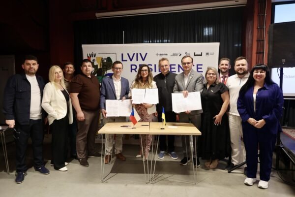 Напередодні Конференції з відновлення у Гданську Львів підписав шість нових угод та залучив 2,5 млн євро