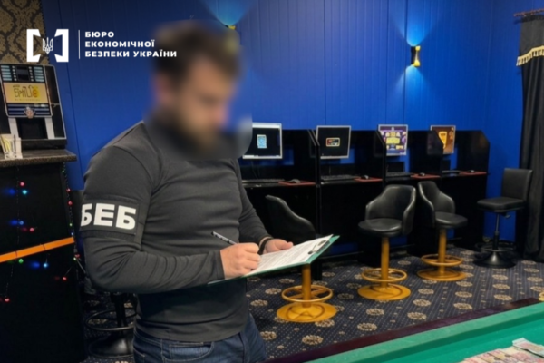 На Львівщині діяло нелегальне онлайн-казино: Сімом учасникам групи повідомили про підозри, – БЕБ