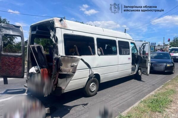 Ворог вдарив по маршрутці у Запоріжжі: Двоє загиблих