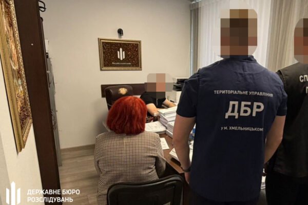 На Вінниччині двоє посадовців ТЦК вносили фіктивні дані в реєстр “Оберіг”