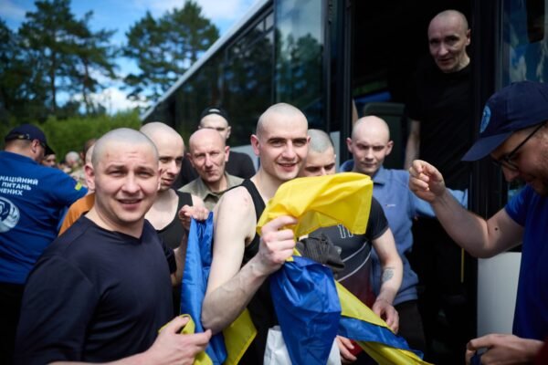 З російського полону повернулися двоє бійців з Закарпаття