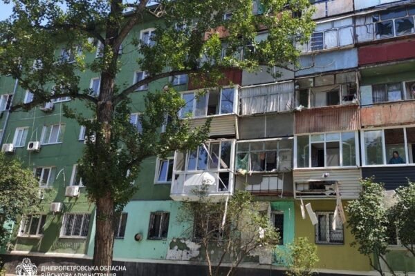 Росіяни обстріляли 5 районів Дніпропетровщини: Є поранені