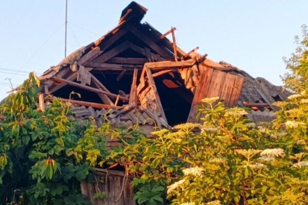 Росіяни понад 40 разів вдарили по Дніпропетровщині: Постраждали двоє людей