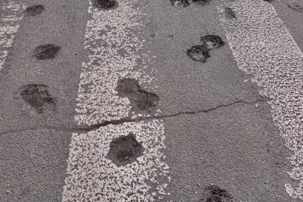 Філатов повідомив, що по Дніпру ударили касетними боєприпасами