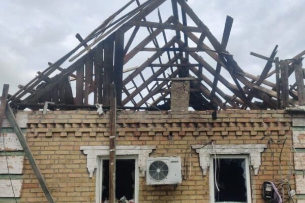 Росіяни понад 40 разів вдарили по Дніпропетровщині: Загинула людина
