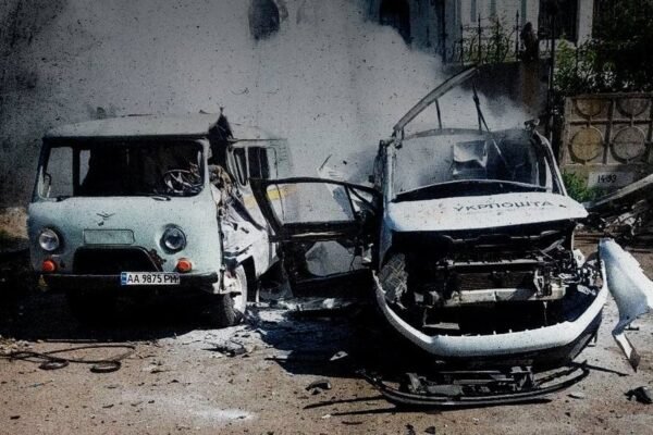 З початку повномасштабної війни “Укрпошта” втратила 425 автівок