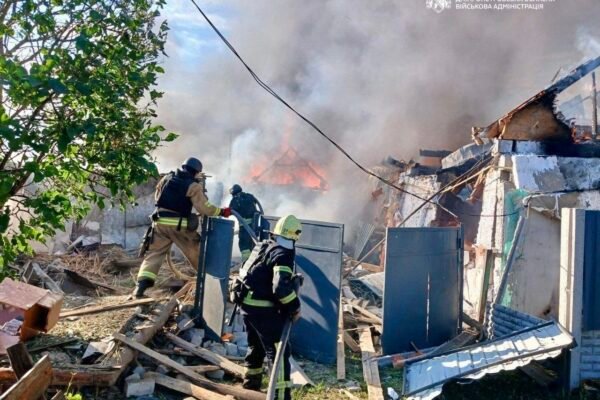 Внаслідок ранкового удару по Павлограду загинула 8-річна дівчинка