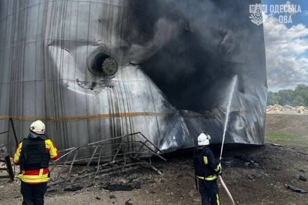 Ворожі дрони атакували два підприємства на Одещині