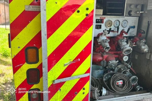 Росіяни вдарили по рятувальниках, що працювали на місці атаки у Нікополі