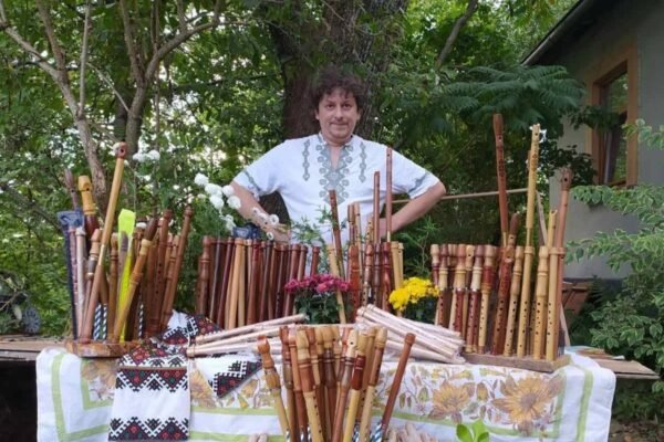 На його інструментах грали Go_A та Kalush Orchestra: Помер відомий майстер сопілок з Прикарпаття