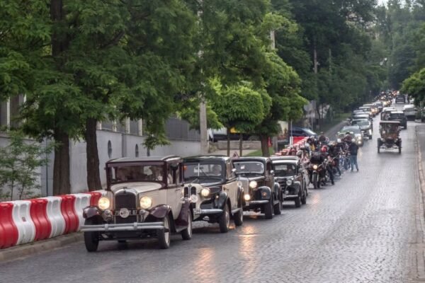 На Львівщині відбудеться спортивно-туристичне ретро авто-мото ралі замками області: Програма