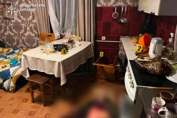 Не могли вирішити, чия хата краща: На Прикарпатті 43-річний чоловік під час суперечки вбив товариша
