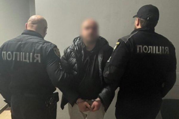 На Закарпатті до 9 років тюрми засудили військового у СЗЧ, якого затримали з понад 2 кг наркотиків