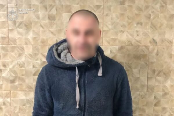 На Закарпатті судитимуть чоловіка, який викрав і силоміць утримував водія вантажівки