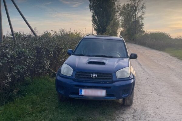 Завозили авто під виглядом допомоги ЗСУ і продавали через TikTok: БЕБ викрило учасників незаконної схеми