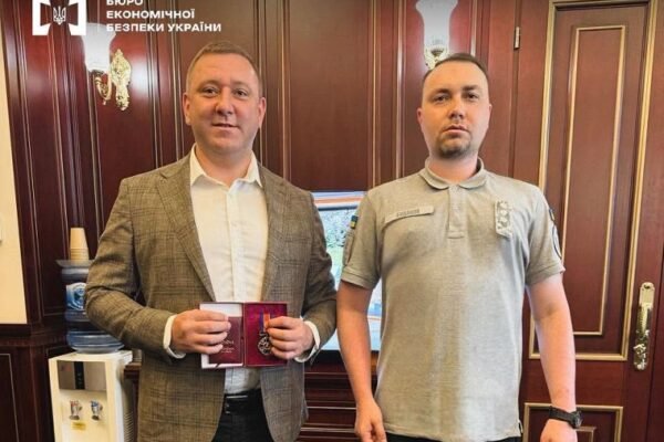 Президент відзначив офіцера БЕБ Ісаченка орденом Данила Галицького за успішне розслідування резонансних економічних справ