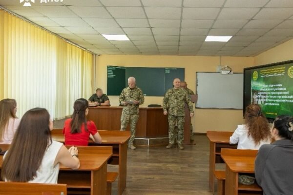 Національна академія ДПСУ випустила перших поліграфологів, підготовлених «з нуля»
