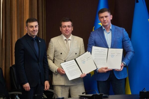 Офіс Омбудсмана України та Фонд «МХП-Громаді» підписали меморандум про співпрацю у сфері захисту прав людини