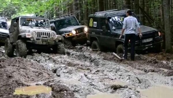 На Тернопільщині посилили боротьбу з незаконним джипінгом у заповідних зонах