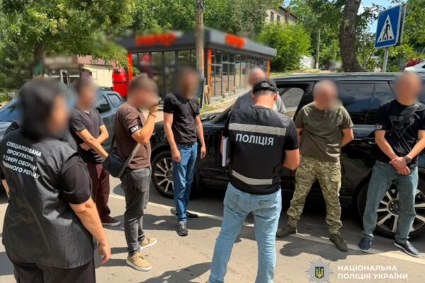 На Одещині посадовець ТЦК обіцяв зняти з розшуку за 500 літрів пального