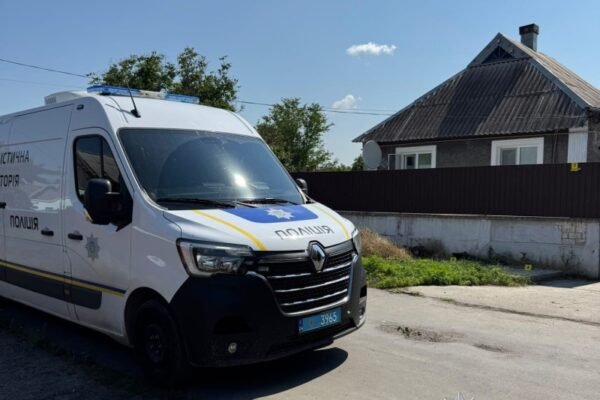 Стрілянина на Дніпропетровщині: Чоловік у СЗЧ відкрив вогонь про бійцям КОРД та скоїв самогубство