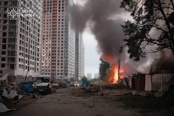 Росіяни знову завдали масованого удару по Києву: Є загиблі і руйнування