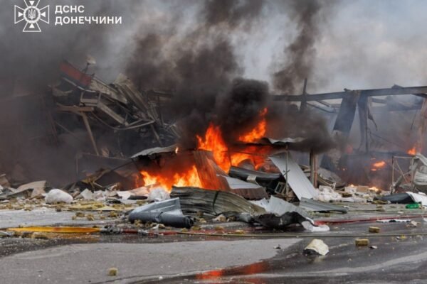 Росіяни вдарили по Краматорську: Постраждали 5 людей, серед яких є дитина