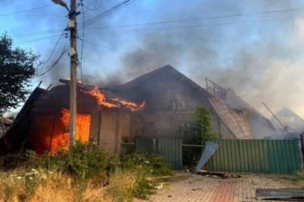 Окупанти атакували Вільнянськ: Поранено двох жінок