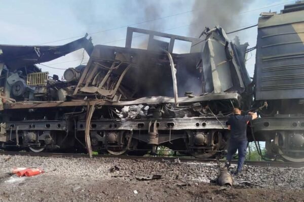 Ворог атакував вантажний потяг на Дніпропетровщині
