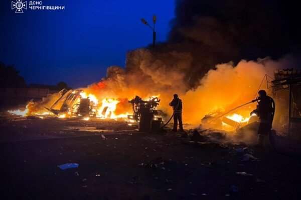 Упродовж доби ворожі дрони тероризували Чернігівську область. Що відомо