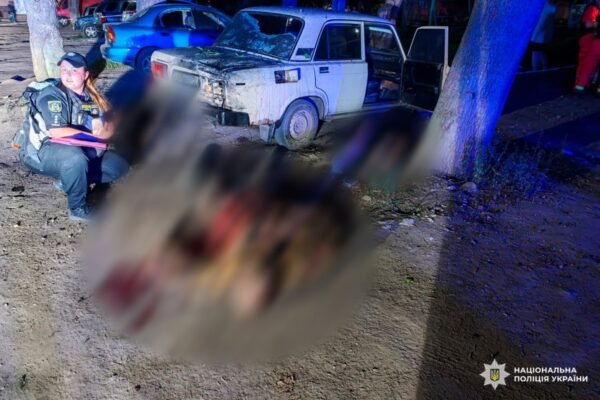 Троє чоловіків загинули внаслідок вибуху гранати в Златополі на Харківщині