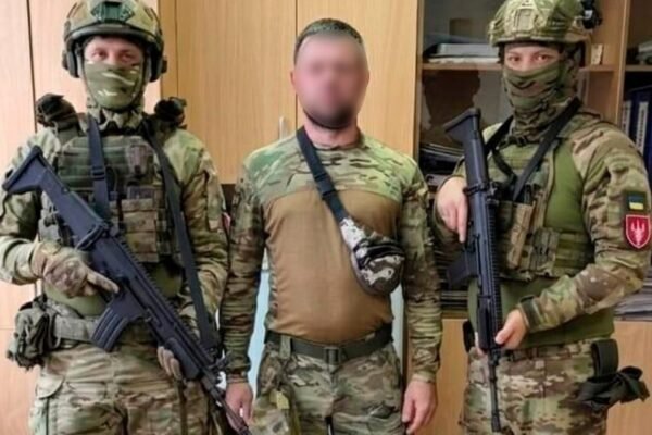 Погрожував лікарю підірвати гранату: У Харкові затримали військовослужбовця