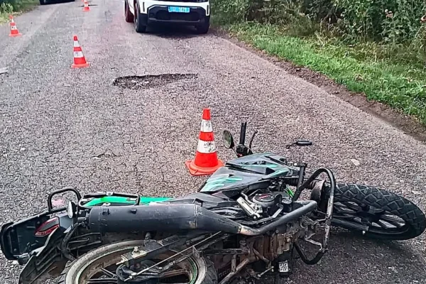 На Миколаївщині п’яна мотоциклістка з 5-річною дитиною вскочила у ДТП