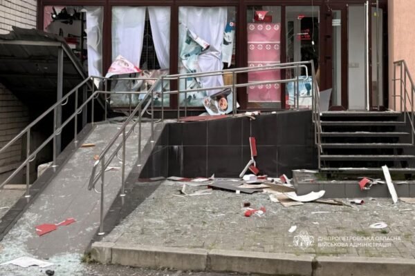 Ворог обстріляв центр Нікополя з артилерії