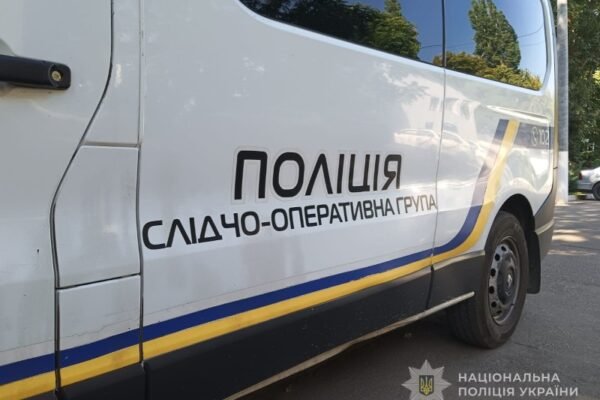 В Одесі 12-річна дівчинка вистрибнула з сьомого поверху