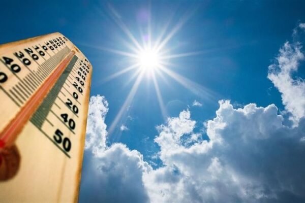Коли відступить пекельна спека: Інформація від синоптиків