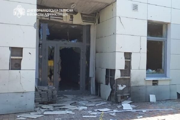 Росіяни майже 60 разів вдарили по Дніпропетровщині: Загинула людина