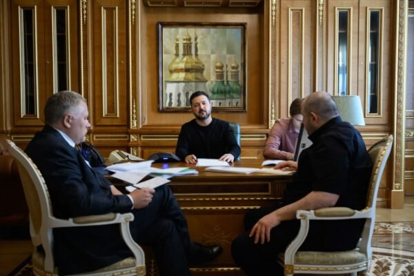 Зеленський провів зустріч із спадкоємним принцем Саудівської Аравії: Обговорив кроки у межах Drone Deal