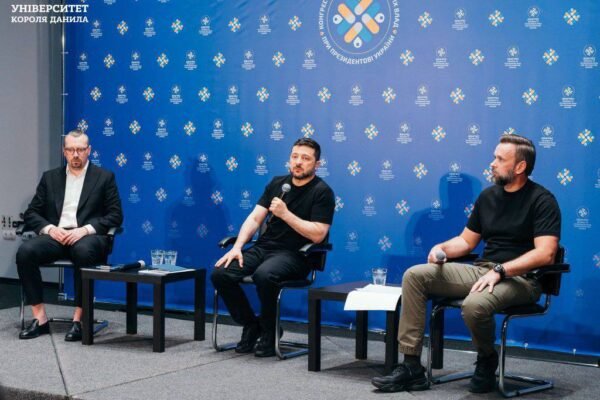 Володимир Зеленський перебуває з робочим візитом на Прикарпатті